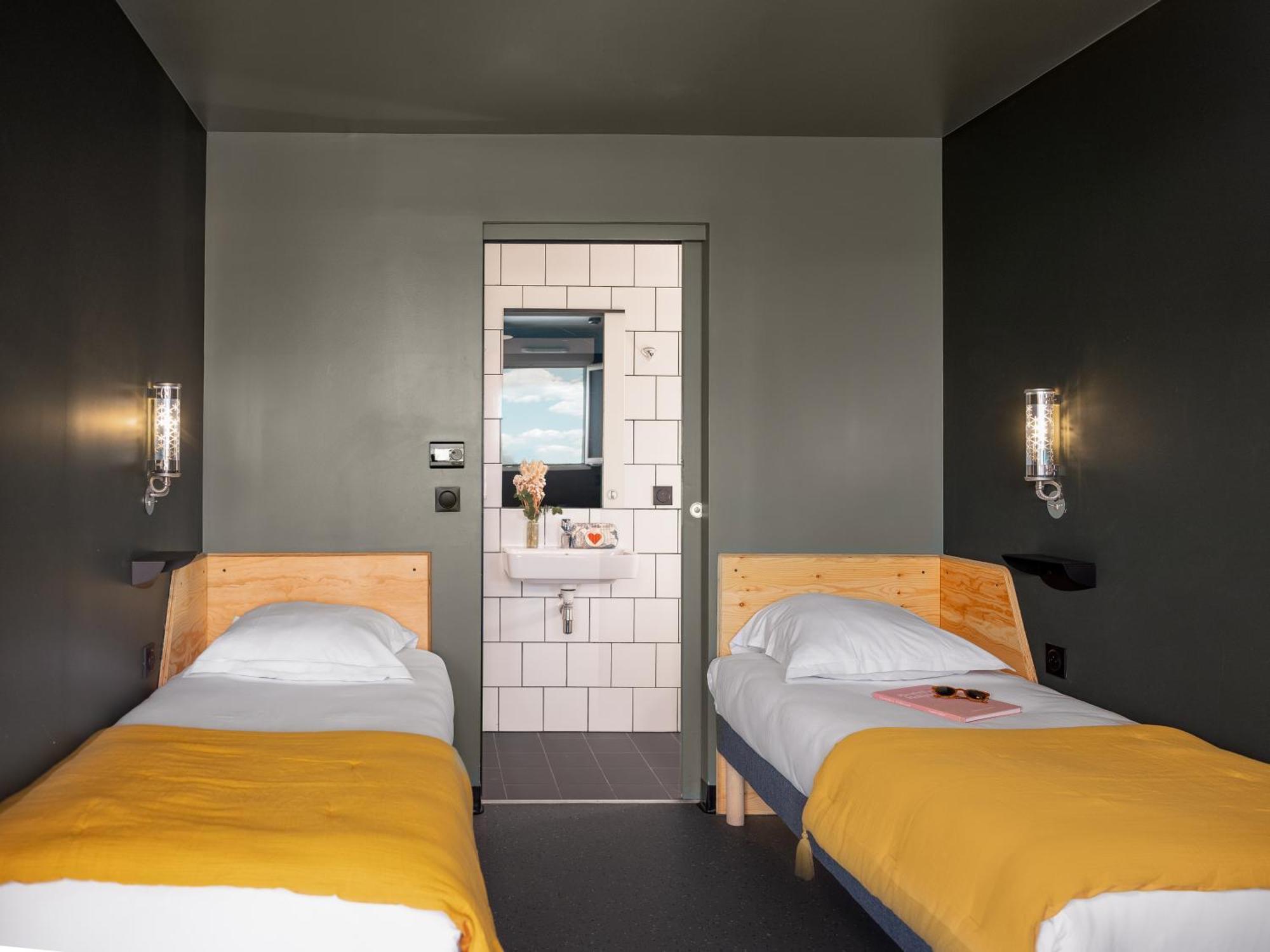 Eklo Paris Roissy Cdg Airport Hotel Kültér fotó